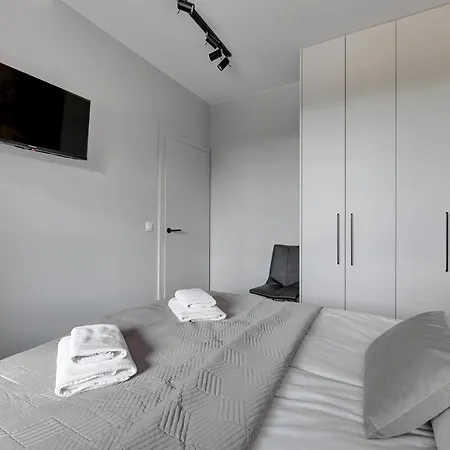 Flatbook - Center Aura 40 Apartament