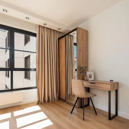 Flatbook - Center Aura 40 Apartment *