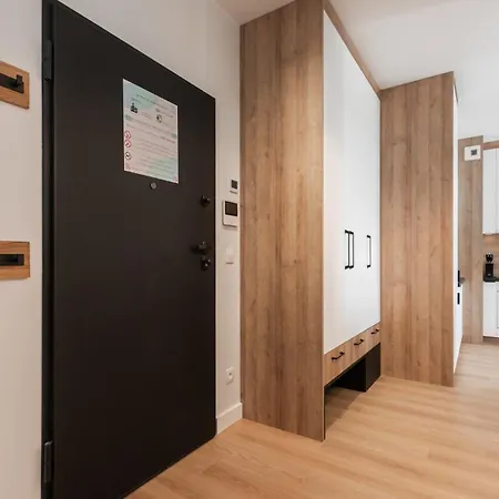 Apartment Flatbook - Center Aura 40 *