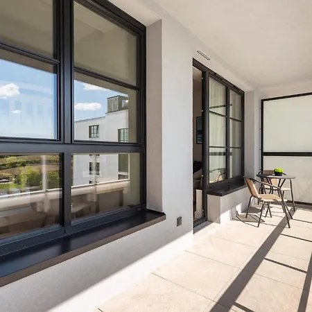 Flatbook - Center Aura 40 * 格但斯克