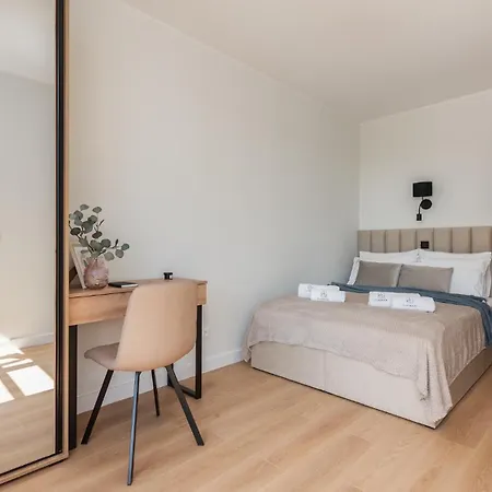 Flatbook - Center Aura 40 * 格但斯克