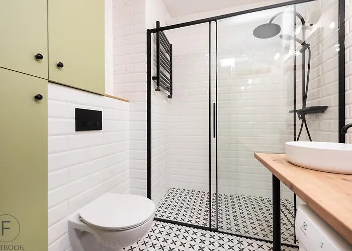 Flatbook - Center Aura 40 Apartmán *