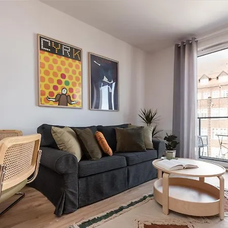 Apartment Flatbook - Center Aura 40 *